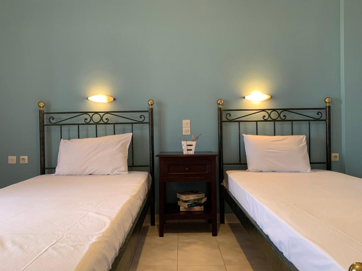 Katerinas Inn Apartments Keri Ngoại thất bức ảnh